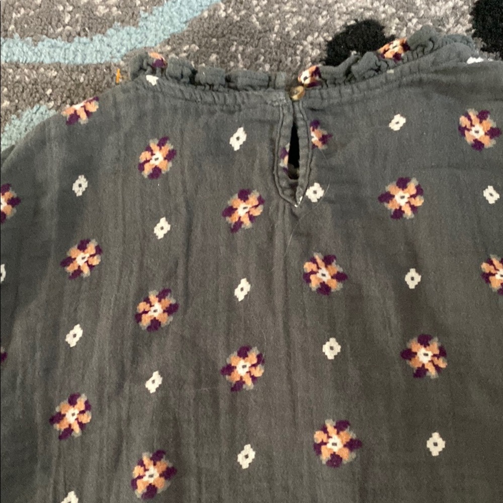 Floral Patterned Blouse - Picture 5 of 5